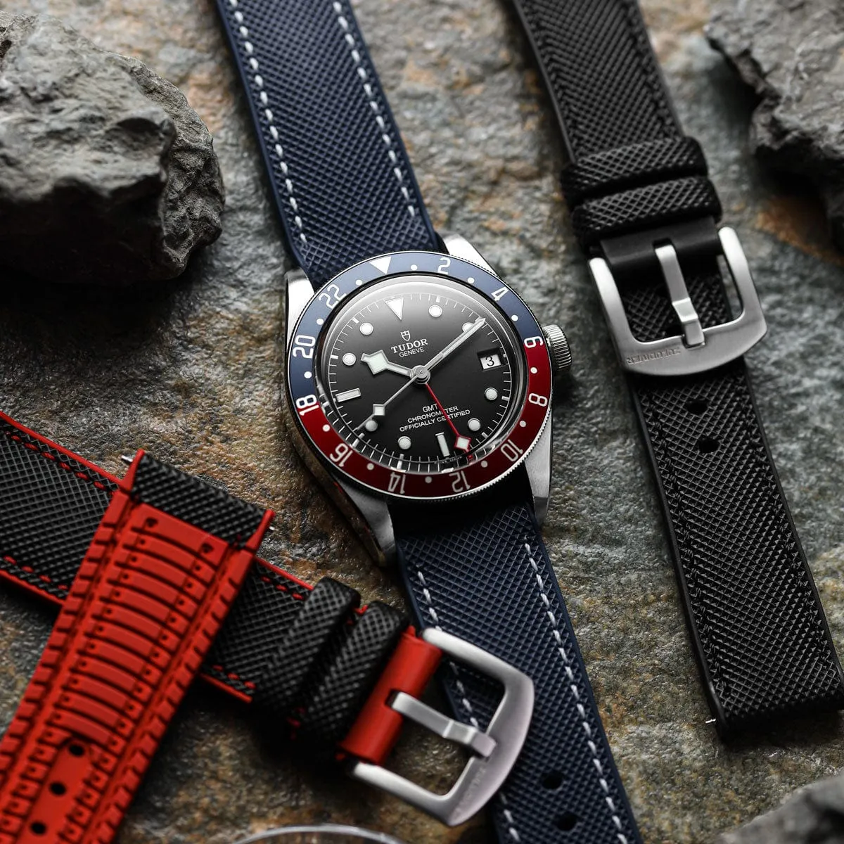 Anvil Fusion FKM Rubber Watch Strap - Black / Red