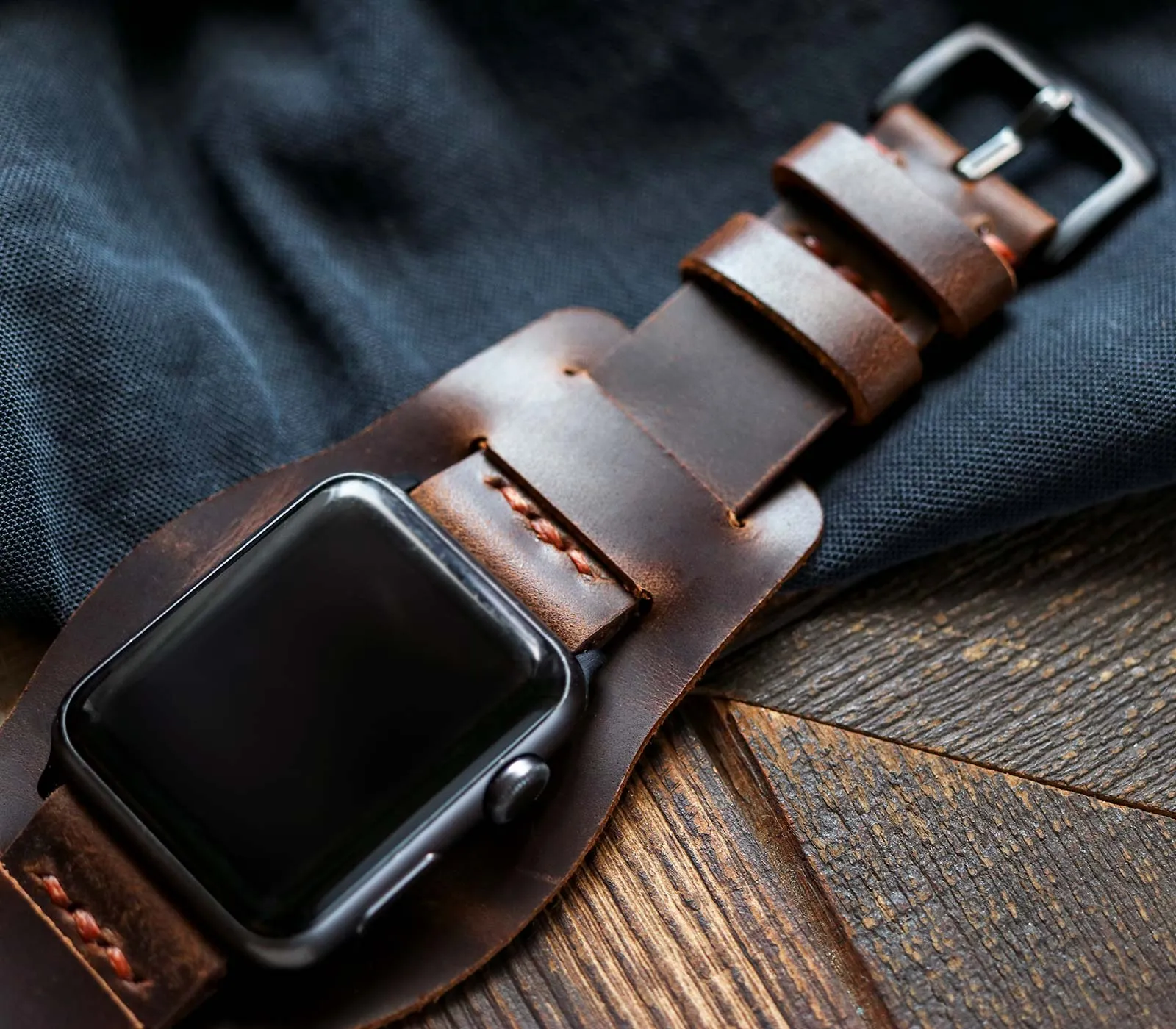 Apple Watch Minimal Bund Strap - Antique Brown