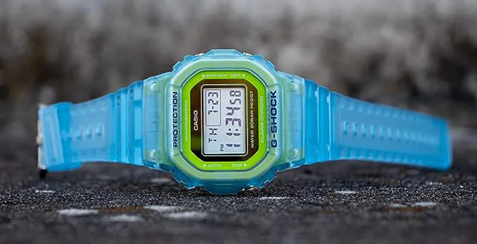 CASIO G-SHOCK 5600 Series Digital Watch DW-5600LS-2ER