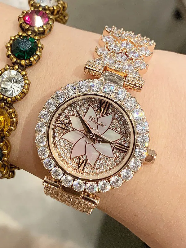 Eight Petals Diamond Pattern Strap Women's Watch