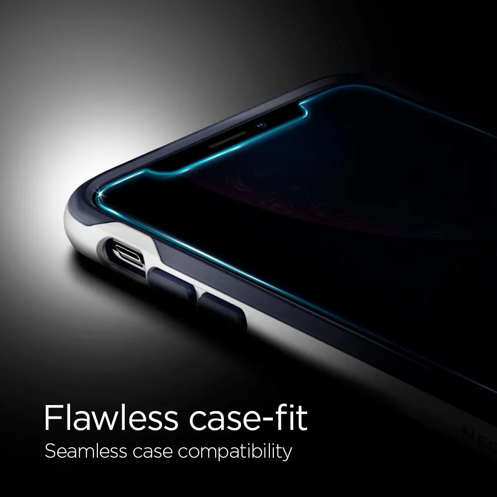 iPhone 11 Pro / XS / X Screen Protector EZ FIT GLAS.tR Privacy