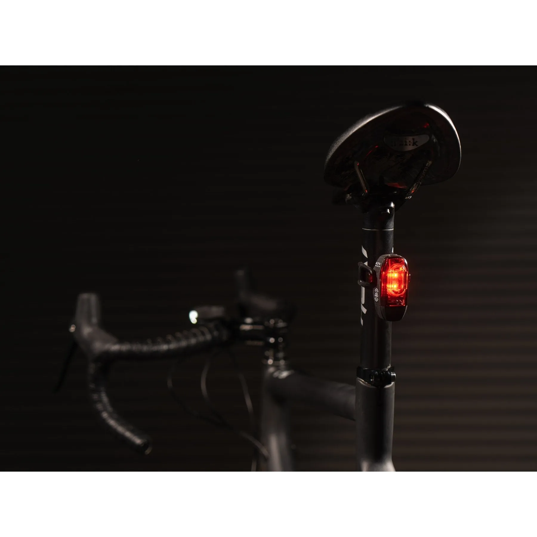 Lezyne Connect Smart 1000XL Headlight and KTV Pro Smart Taillight Pair, Black