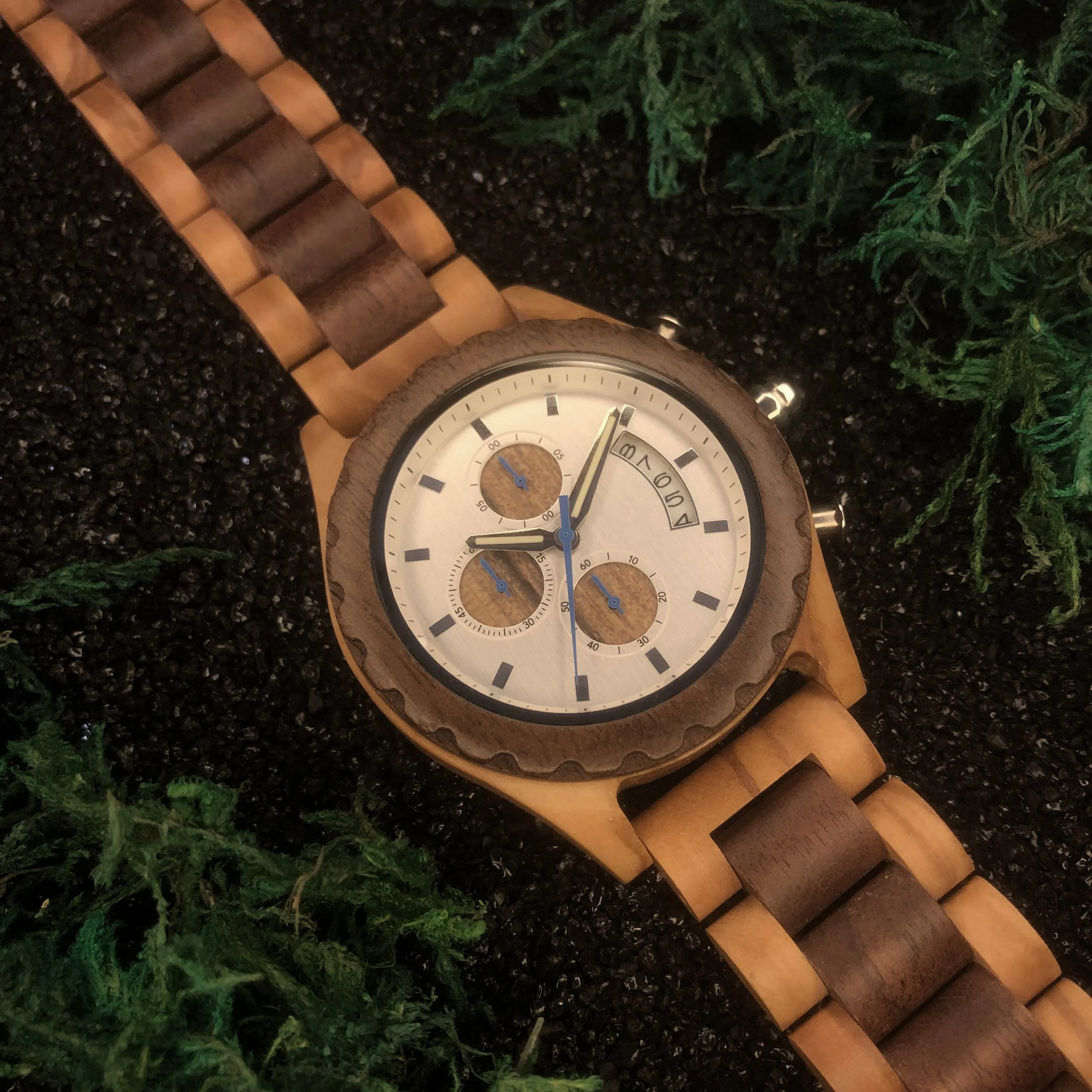 Monge - Walnut & Olive Chronograph