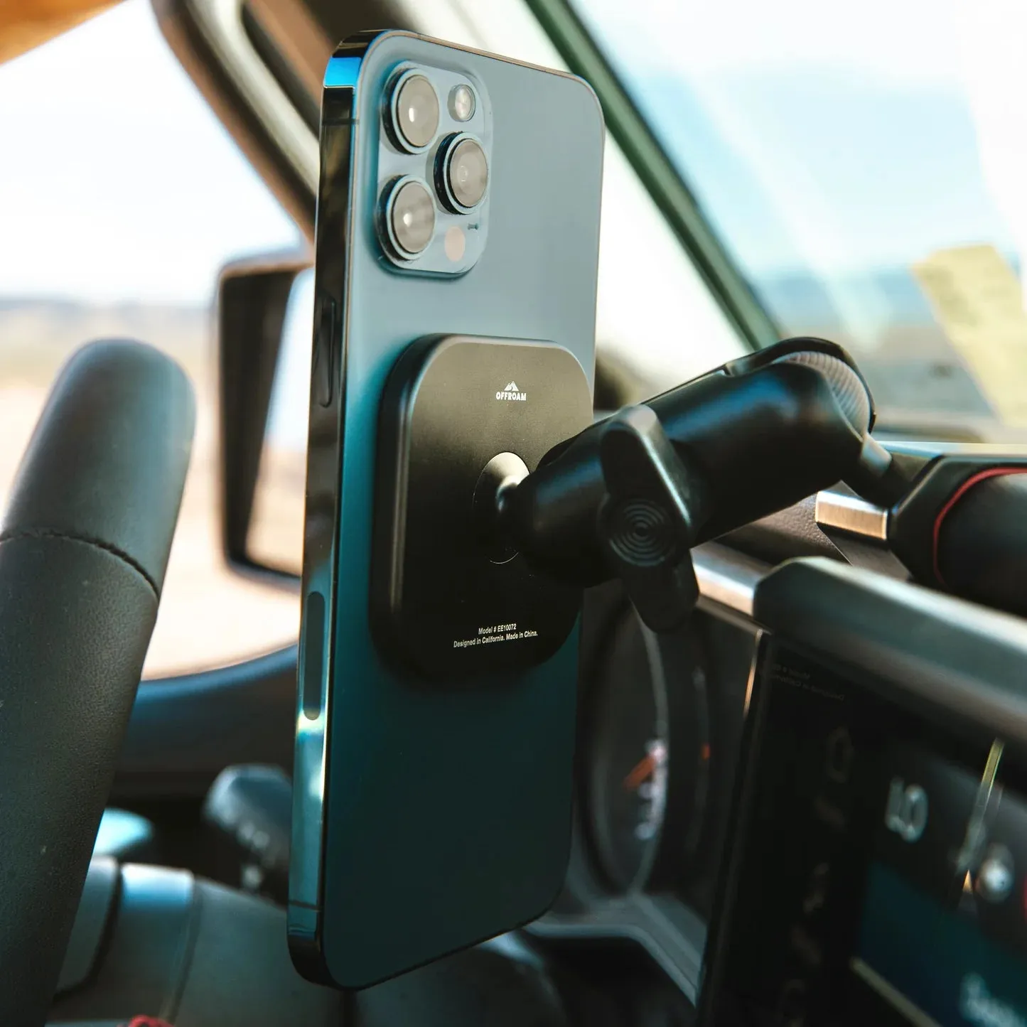 OFFROAM Jeep Wrangler | Gladiator (2024) Phone Mount with MagSafe