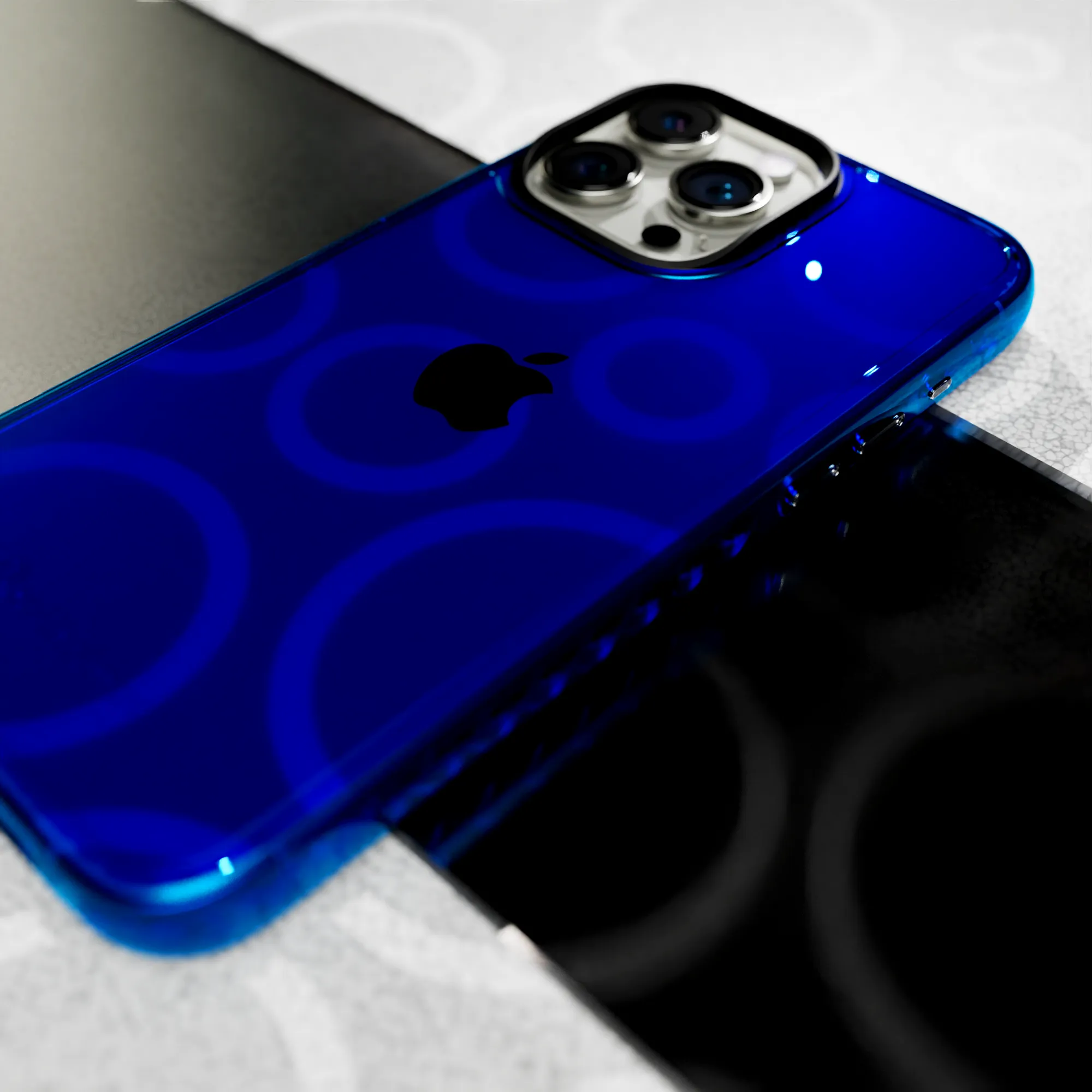 Slim TPU Case for Apple iPhone 15 Pro Max | Bermuda Blue | Altitude Series