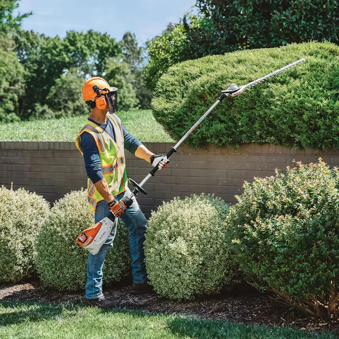 Stihl | HLA 135 (145º) Battery Pole Hedge Trimmer | w/ AP 300 S battery & AL 301 charger (HLA135-AP300S-AL301-COMBO)