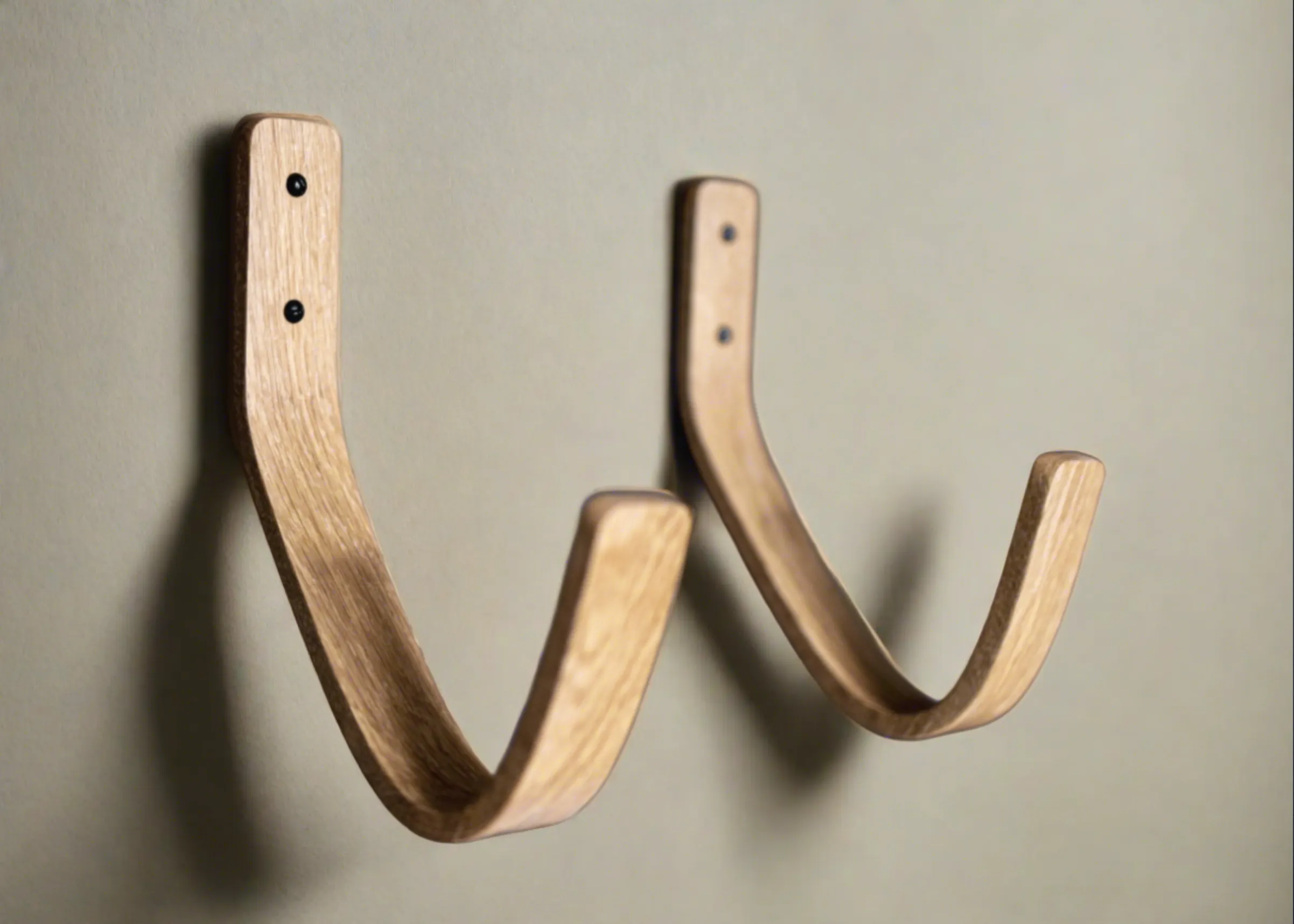 Waves 2.0 | Longboard - Surfboard Wall Mounts | Oak