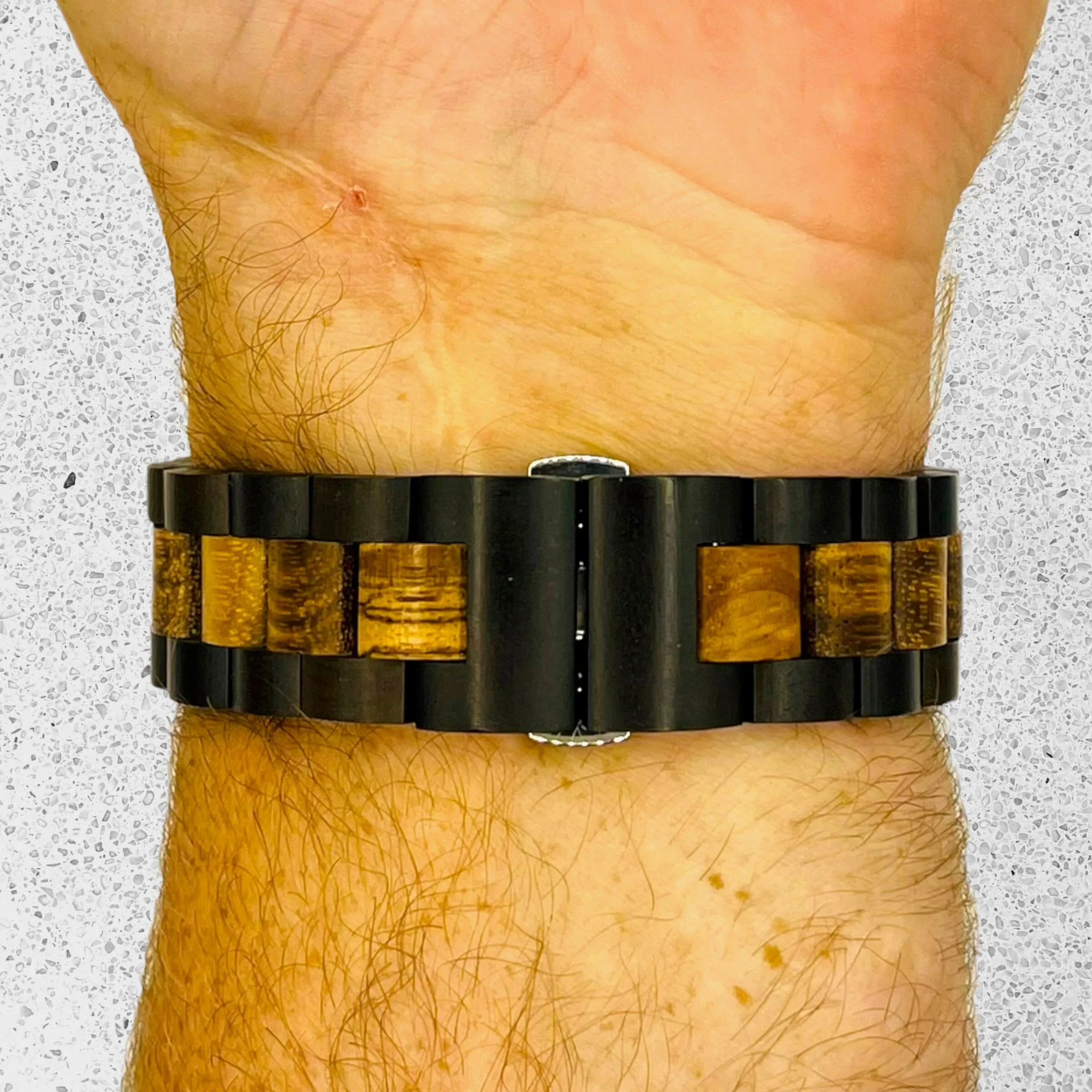 Wooden Watch Straps Compatible with the Garmin Venu 2 Plus